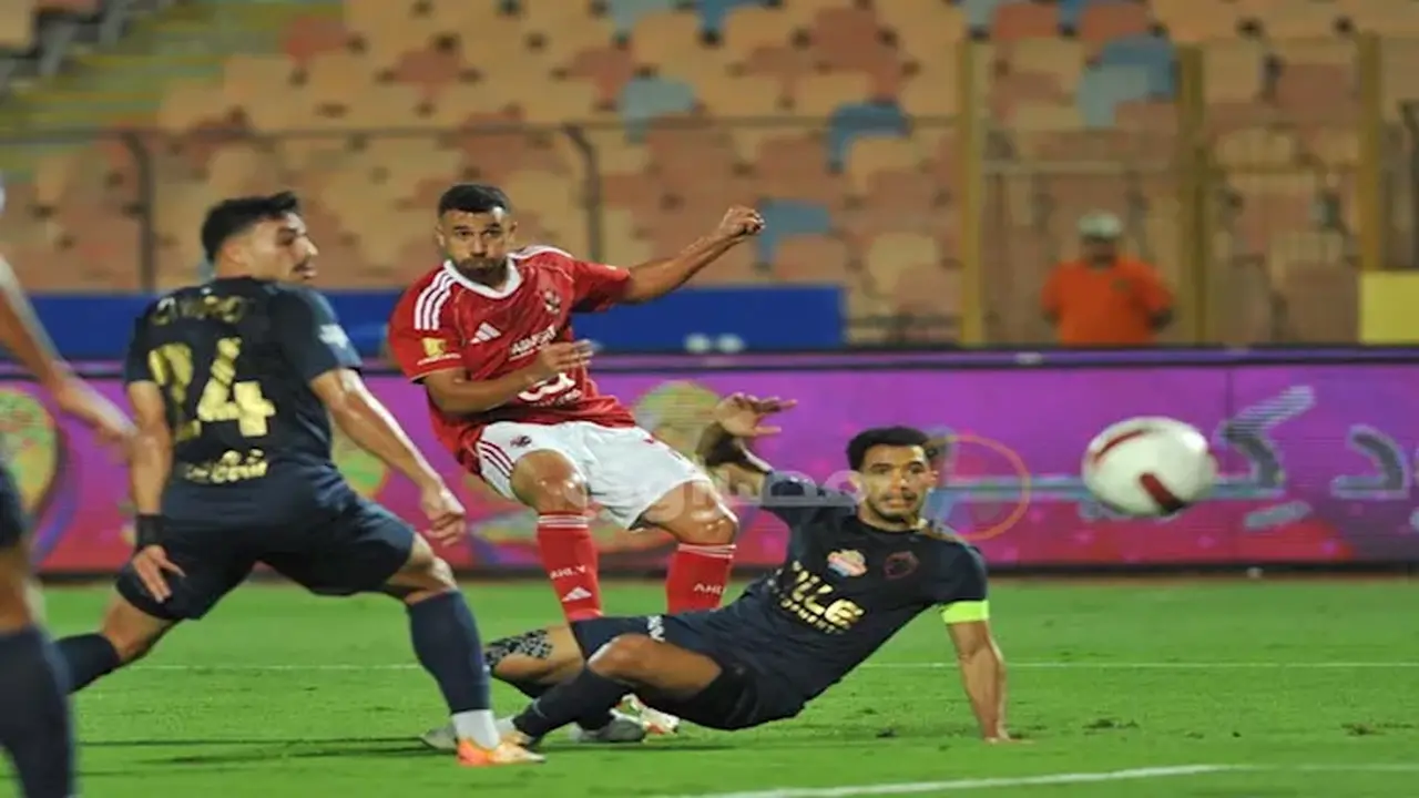 بينها دبي الرياضية.. تردد القنوات الناقلة لمباراة الأهلي والزمالك